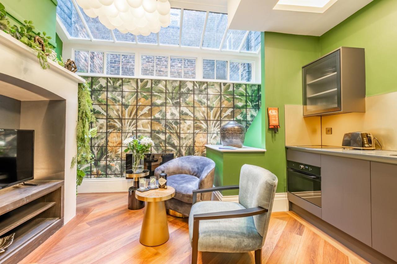 Апартаменты 34 Coney Street Йорк Экстерьер фото